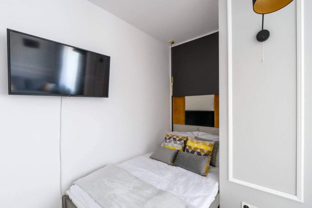Andersa 10 By Homeprime Warsaw Exterior photo
